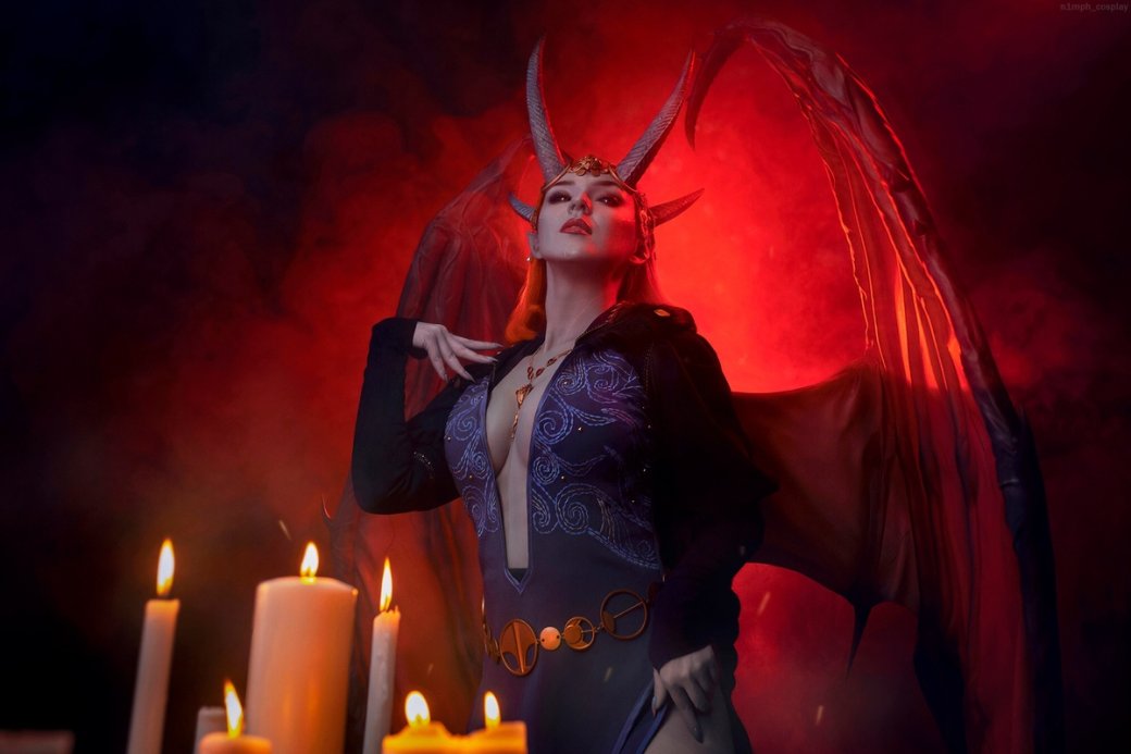 Галерея Модель показала сексуальный и мрачный косплей на Мизору из игры Baldurʼs Gate 3 - 13 фото