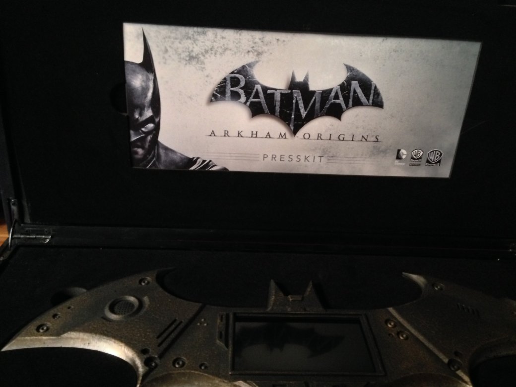Галерея Анбоксинг версии для прессы Batman: Arkham Origins - 2 фото