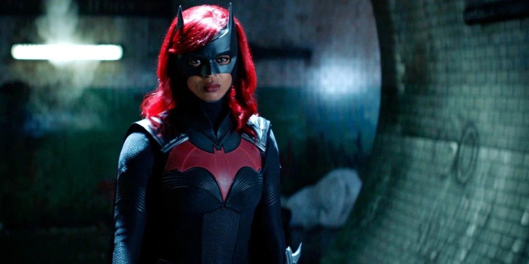 Впечатления от 3 сезона «Бэтвумен»: неудачная попытка The CW сделать «Готэм» — фото 1
