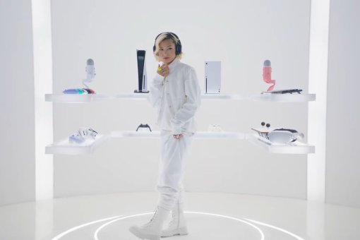 В рекламном ролике Logitech заметили белую Xbox Series X