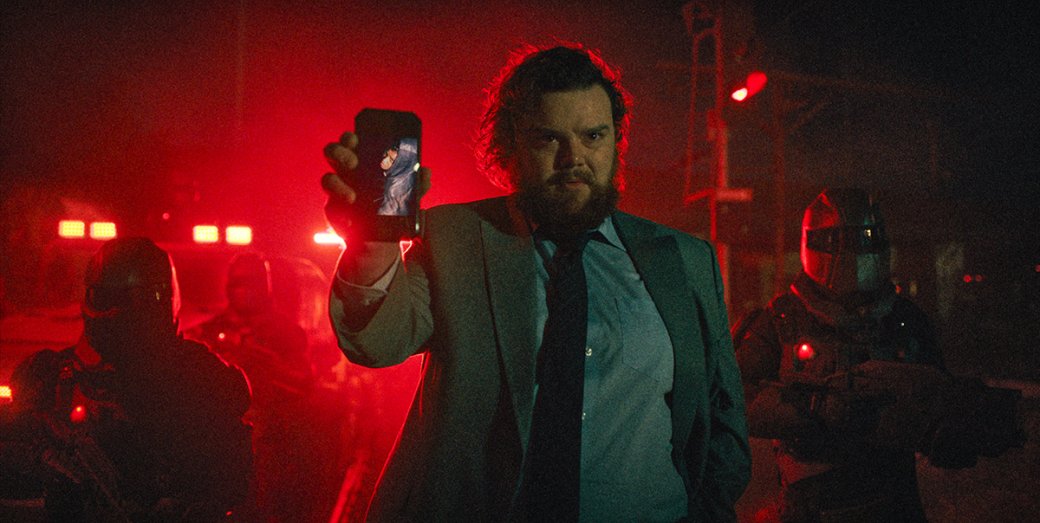 Сюжет из фанфика и Вескер-неканон: а есть ли хорошее в сериале «Обитель зла» от Netflix? — фото 1