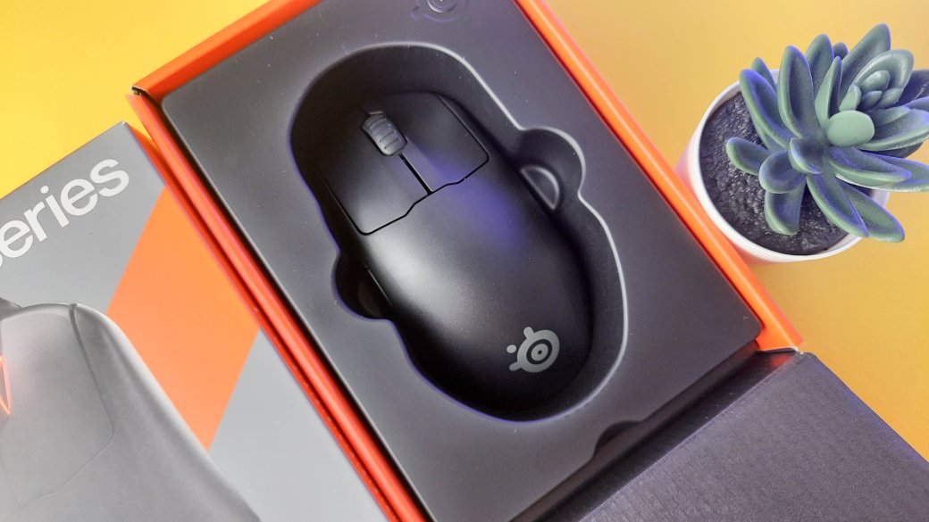 Обзор SteelSeries Prime+: игровая мышка с OLED-экраном — фото 1