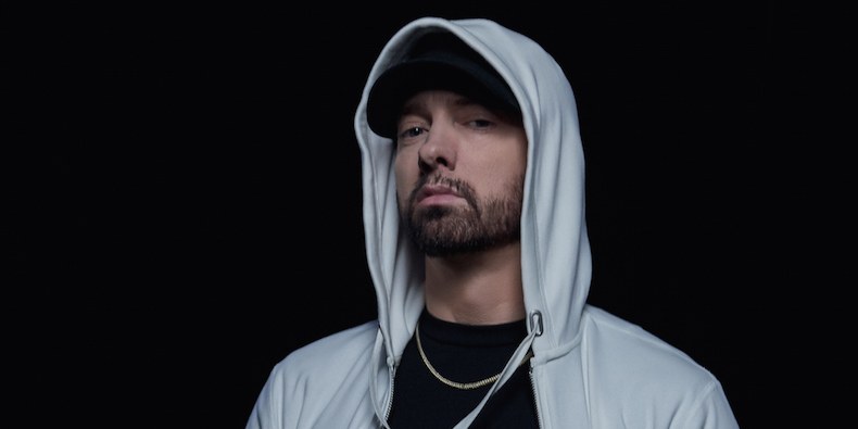 Eminem неожиданно выпустил новый альбом под названием Kamikaze! Как он вам? — фото 1