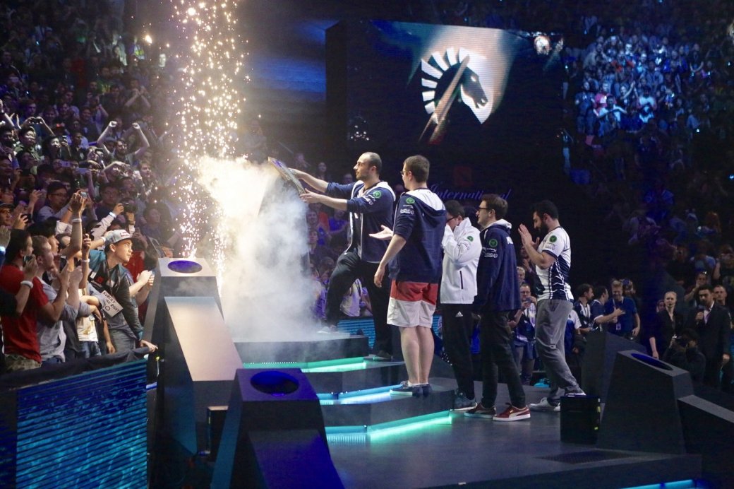 Две недели назад Team Liquid выиграли почти 11 $ млн.

Фото Valve