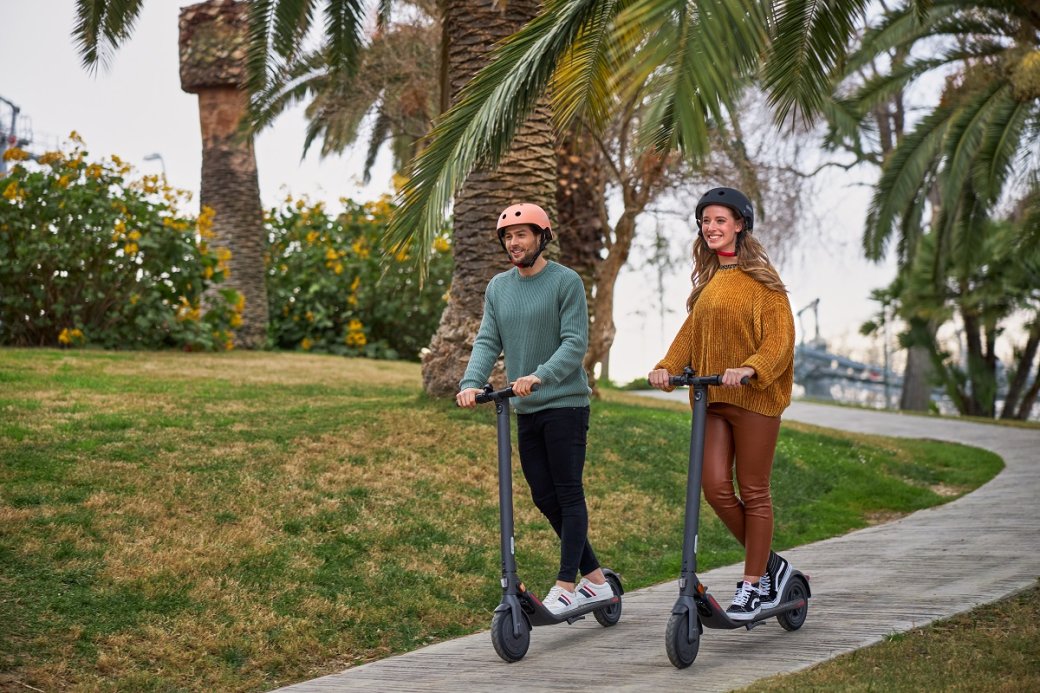 В России представили электросамокат Ninebot-Segway KickScooter E22 — фото 1