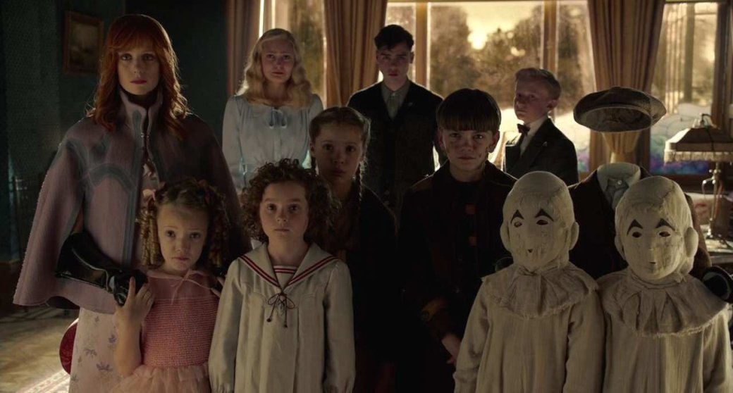 Кадр из фильма «Дом странных детей мисс Перегрин»