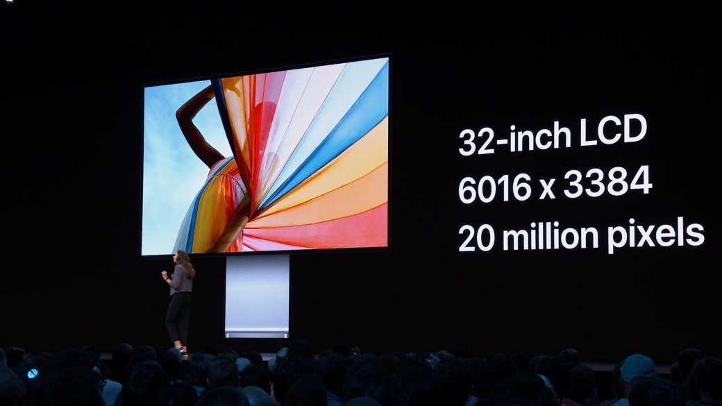 Галерея Представлен новый Mac Pro: мощнейший настольный ПК, который похож на терку  - 3 фото