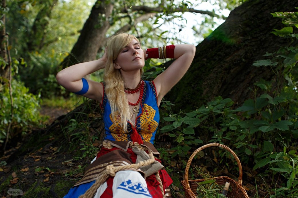 Модель Ophelia предстала в образе нежной Кейры Мец из The Witcher 3 Wild Hunt — изображение 5