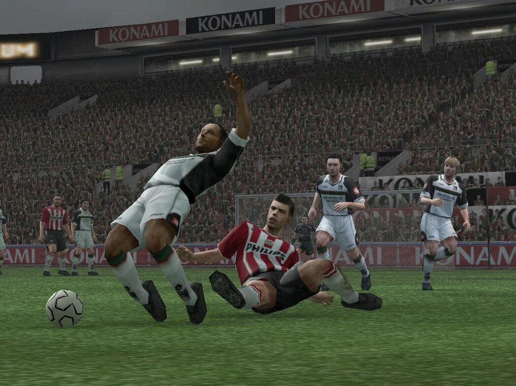 Pro Evolution Soccer 4 - кадр 6