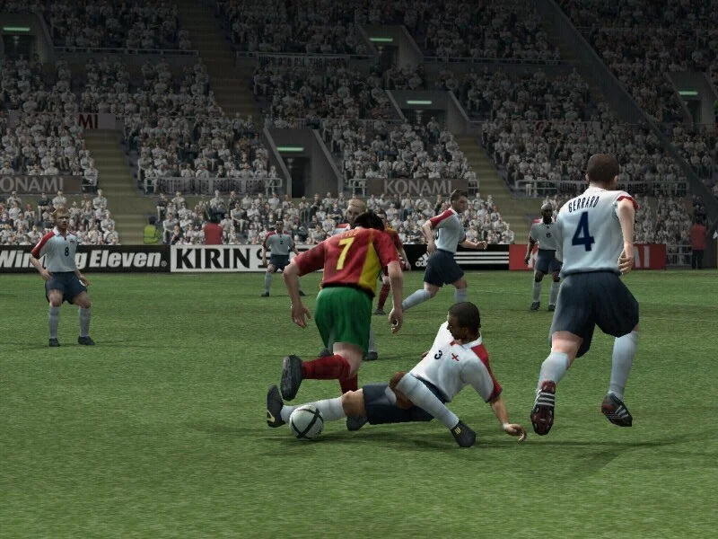 Pro Evolution Soccer 4 - кадр 7