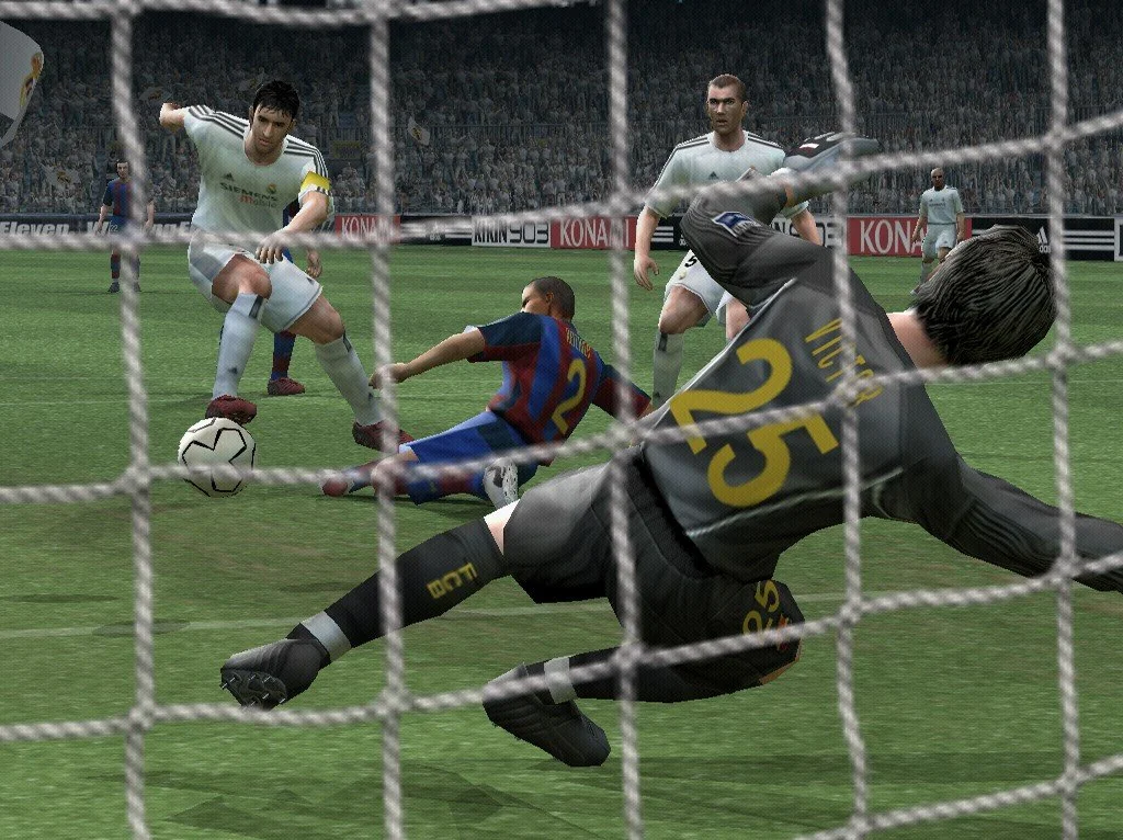Pro Evolution Soccer 4 - кадр 18