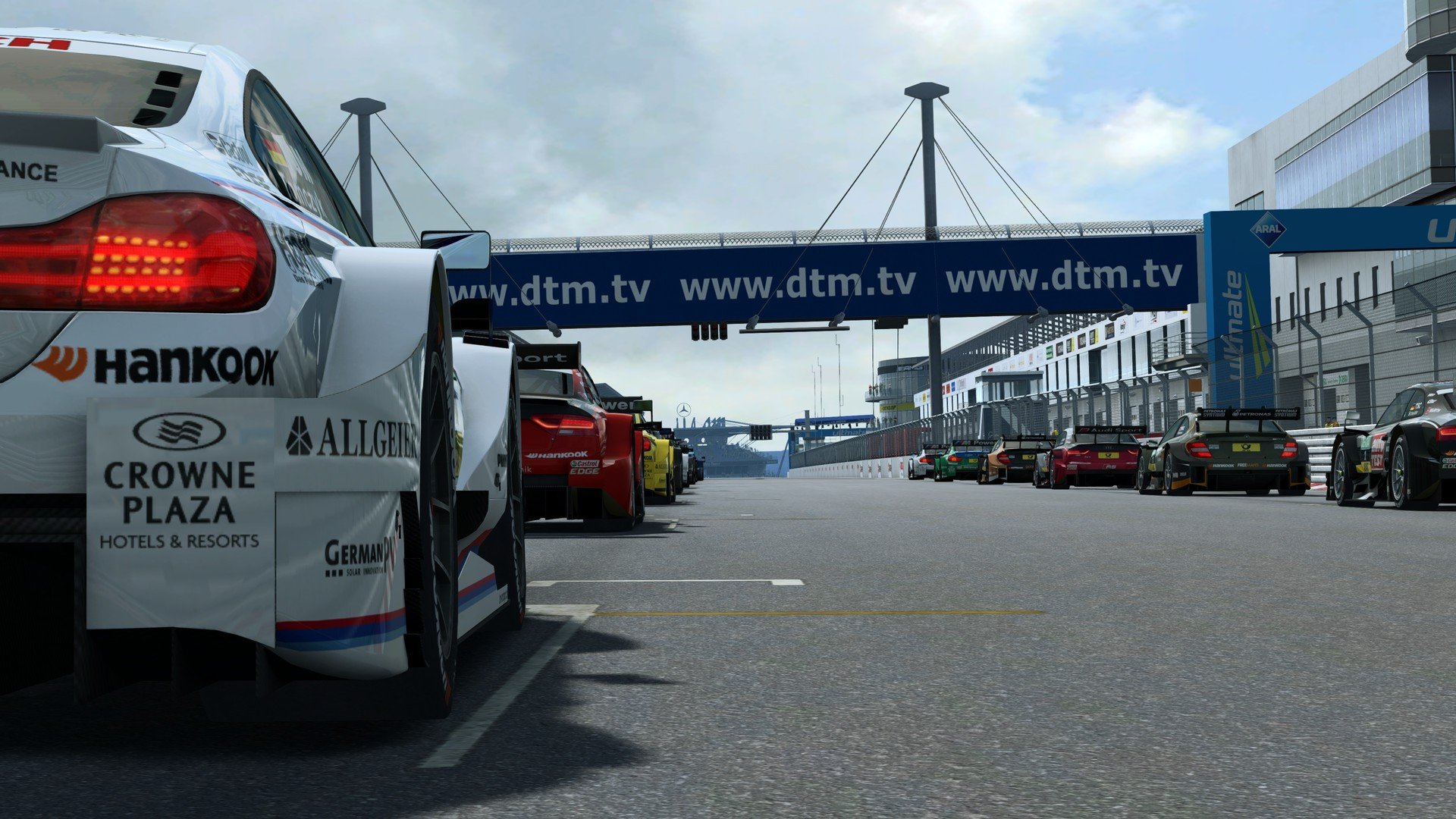 RaceRoom - DTM Experience 2014 — скриншот 2