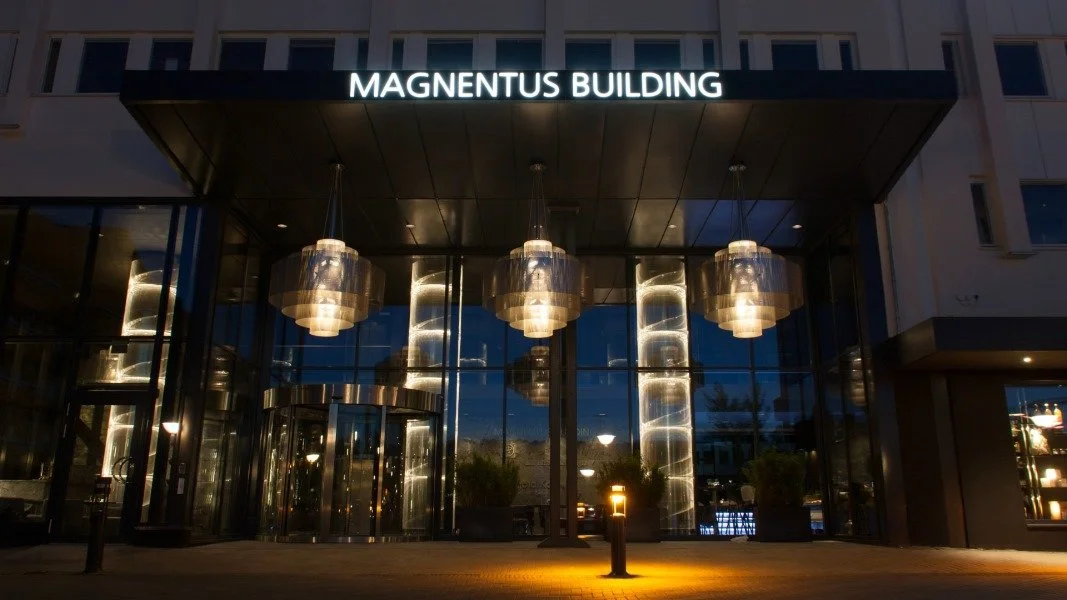 Shades of Black - кадр 5