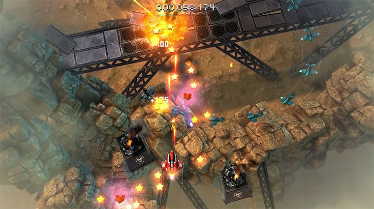 Sky Force Reloaded — скриншот 1