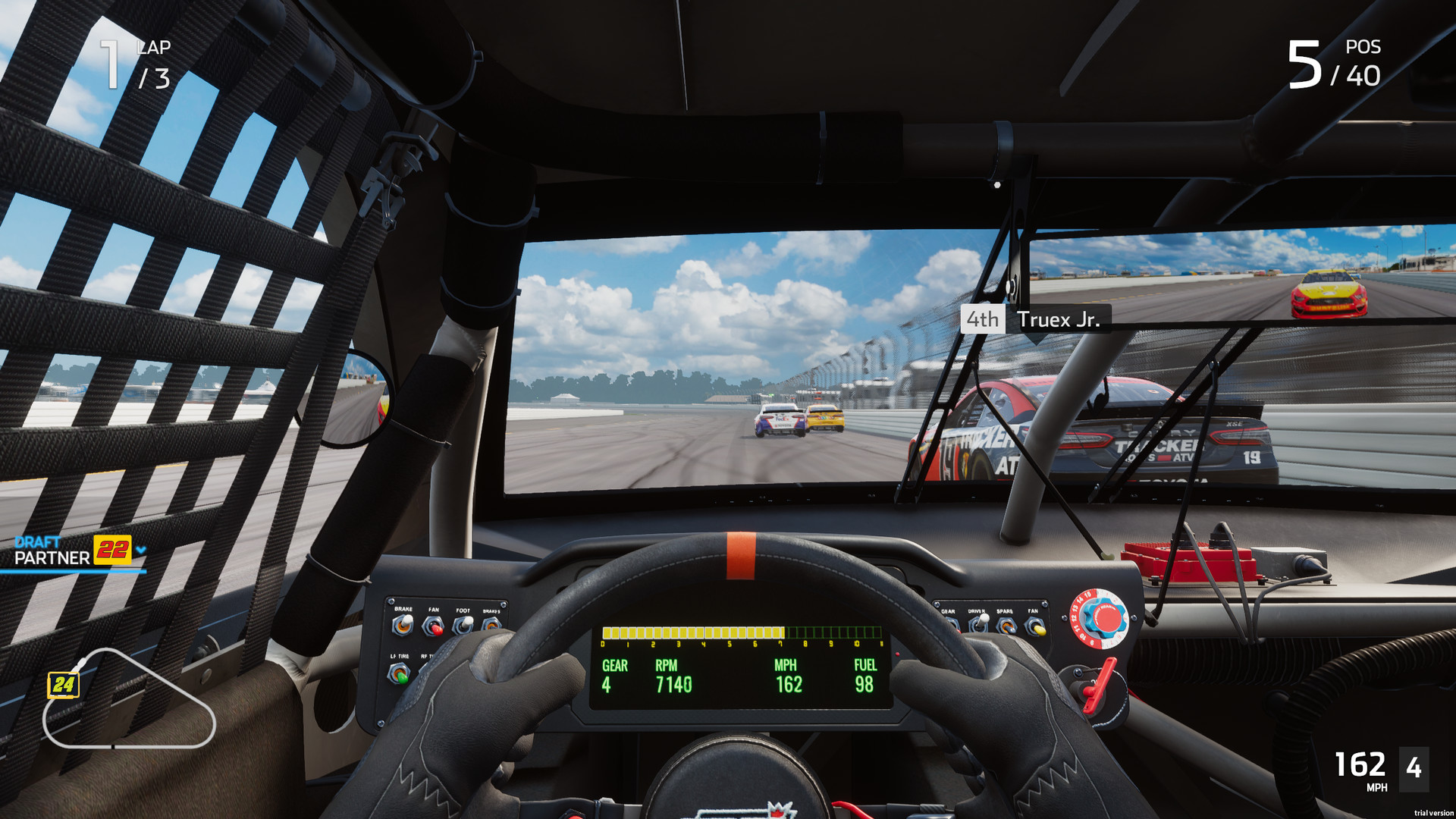 NASCAR Heat 5 — скриншот 1