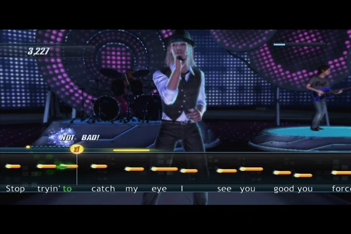 Karaoke Revolution (2009) - кадр 6