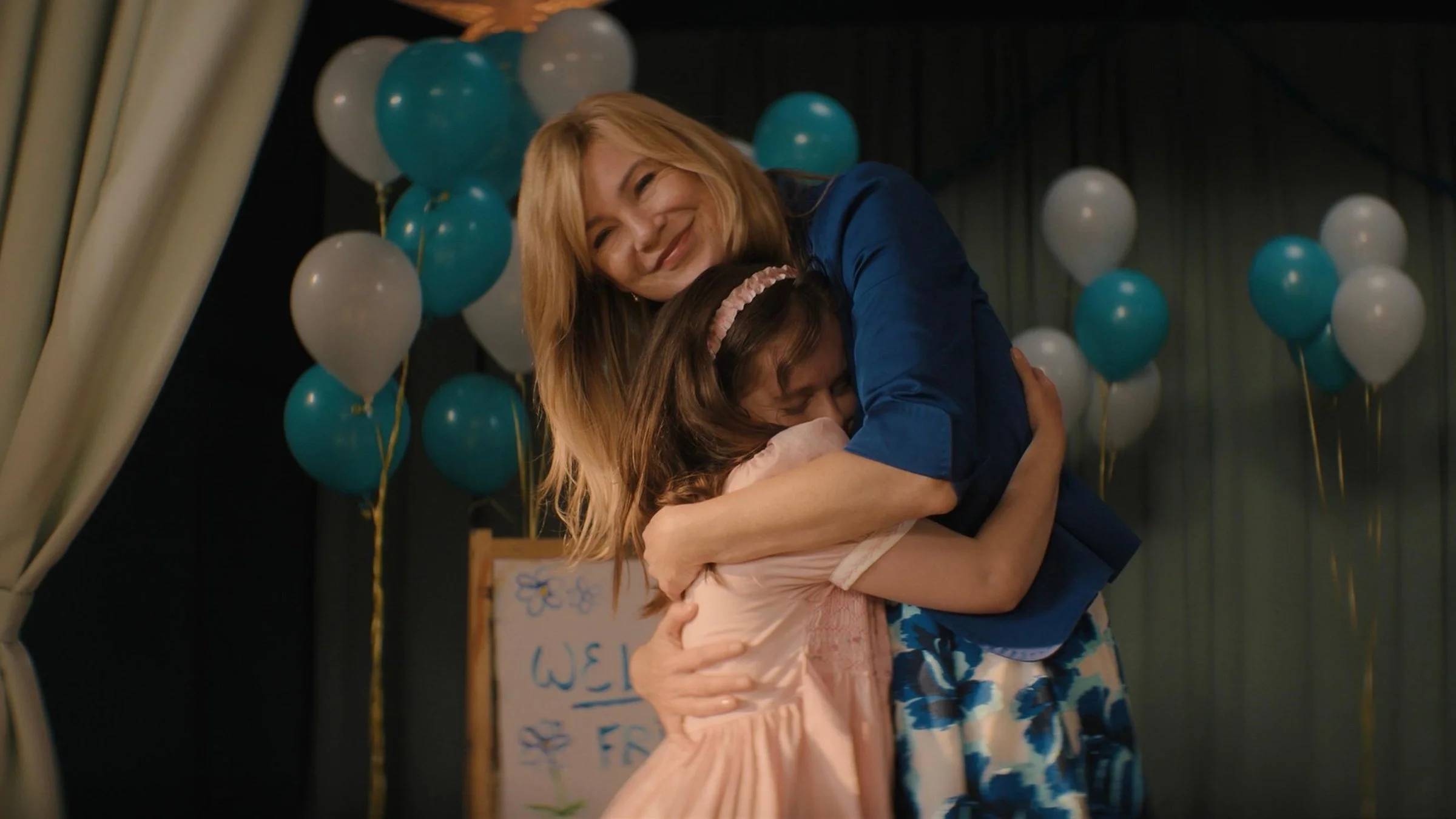 «Хорошая американская семья» (Good American Family) — скриншот 3