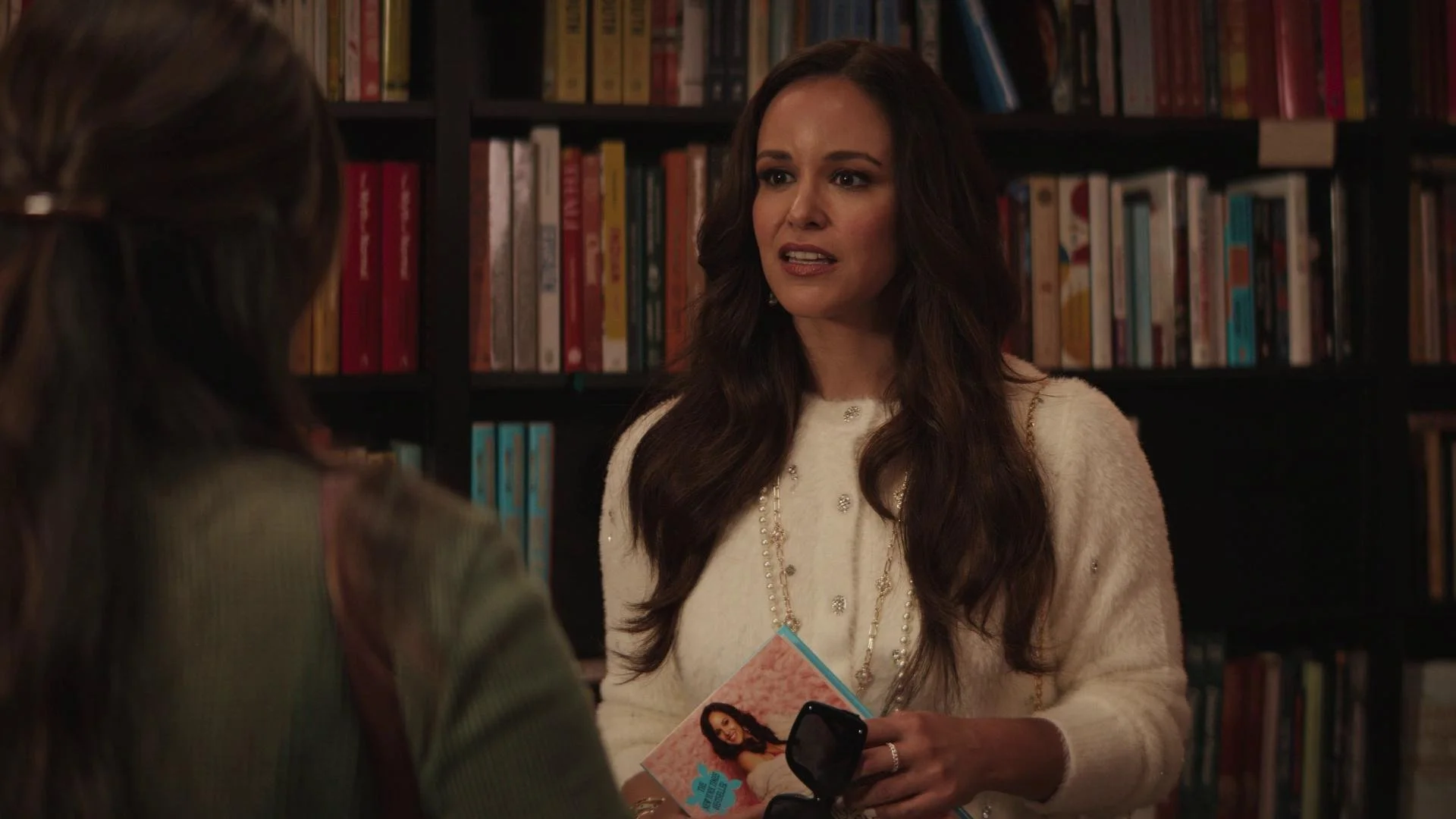 «Садовничество в Гросс-Пойнте» / «Садоводческое общество Гросс-Пойнта» (Grosse Pointe Garden Society) - кадр 6