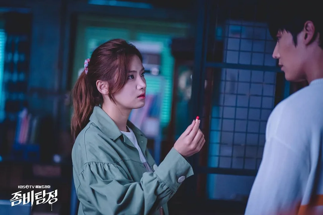 «Зомби-детектив» (Jombitamjeong) - кадр 11