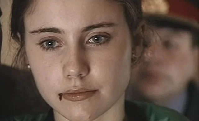 «Улицы разбитых фонарей» - кадр 3