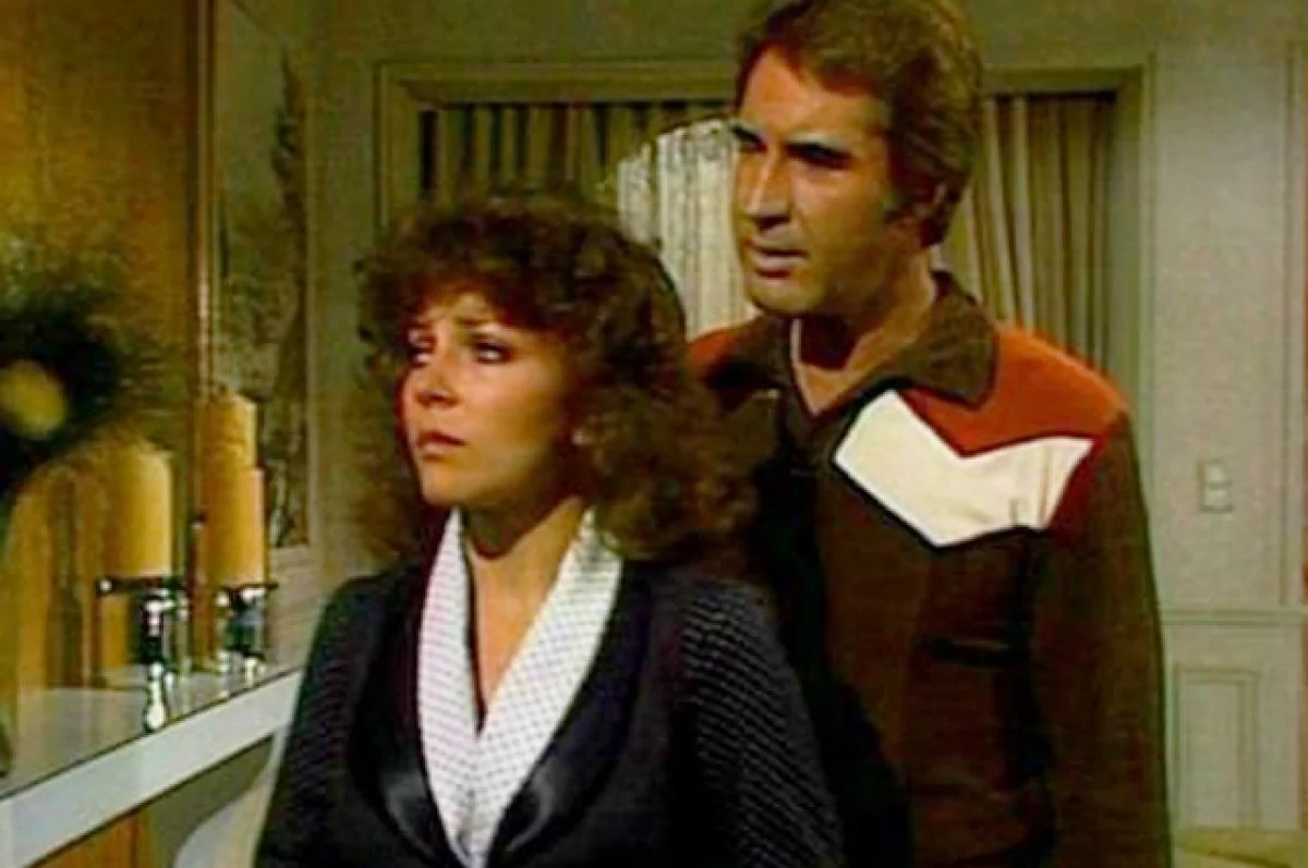 «Богатые тоже плачут» (Los ricos también lloran) - кадр 2