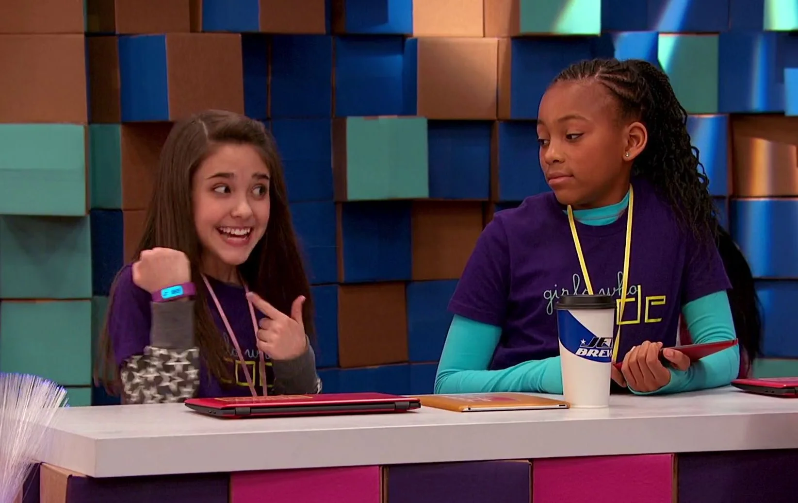 «Игроделы» (Game Shakers) — скриншот 1