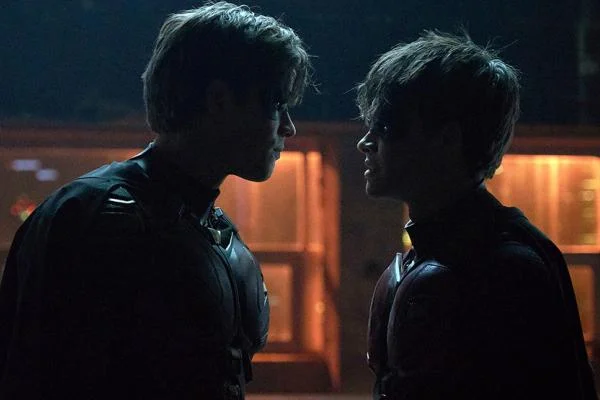 «Титаны» (Titans) - кадр 3