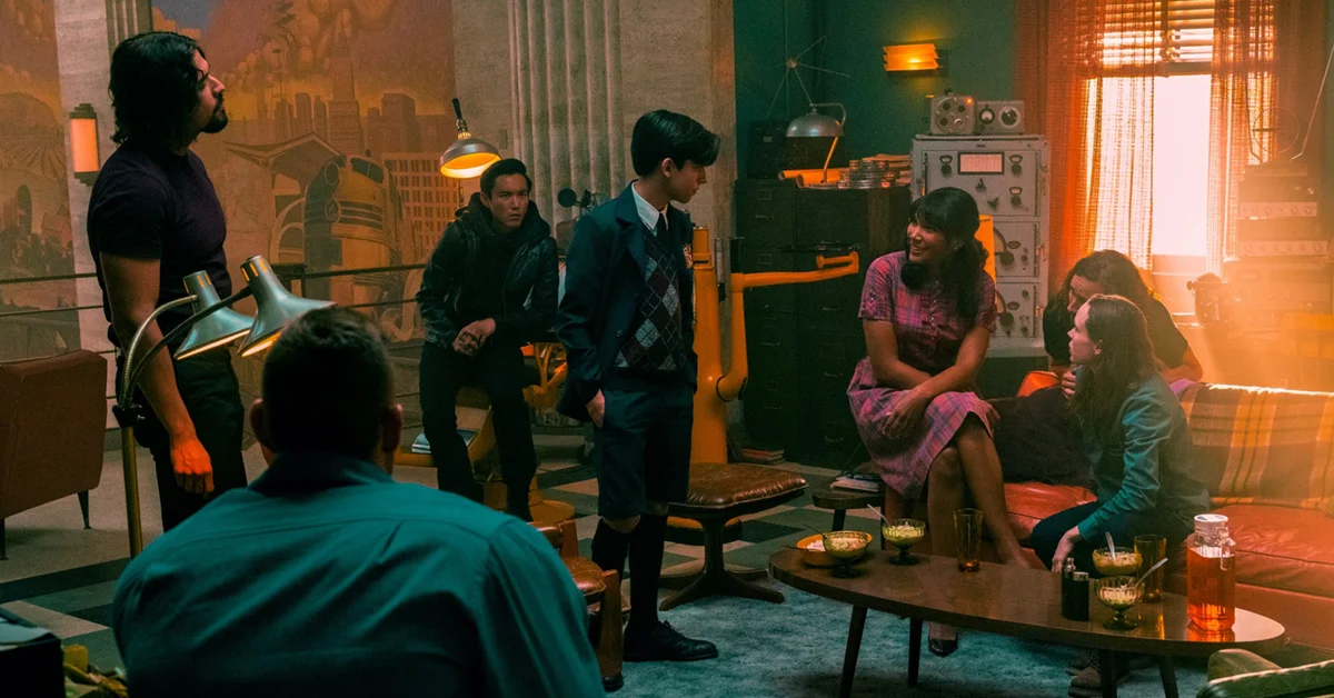 «Академия Амбрелла» (The Umbrella Academy) - кадр 1