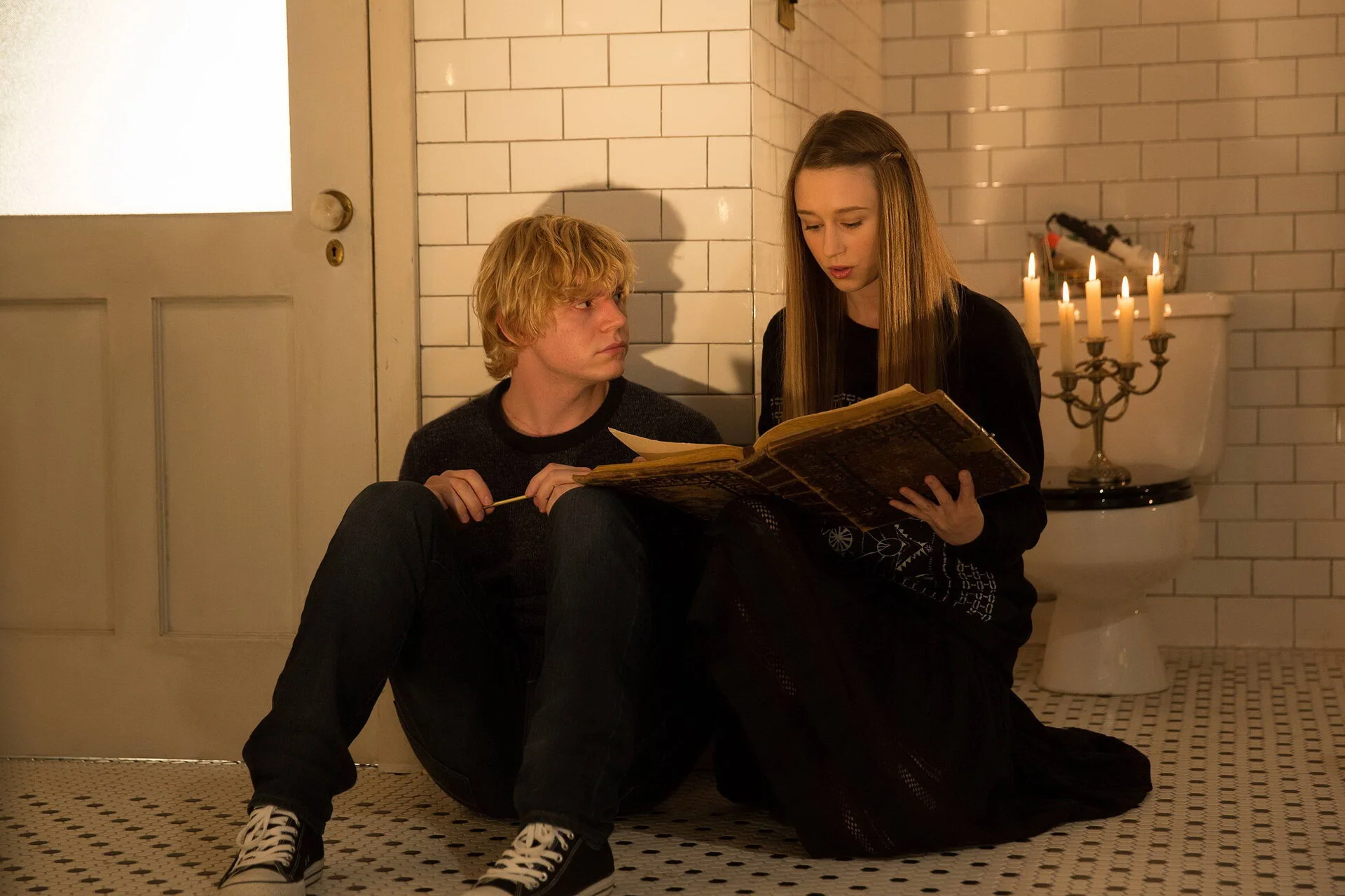 «Американская история ужасов» (American Horror Story) - кадр 2