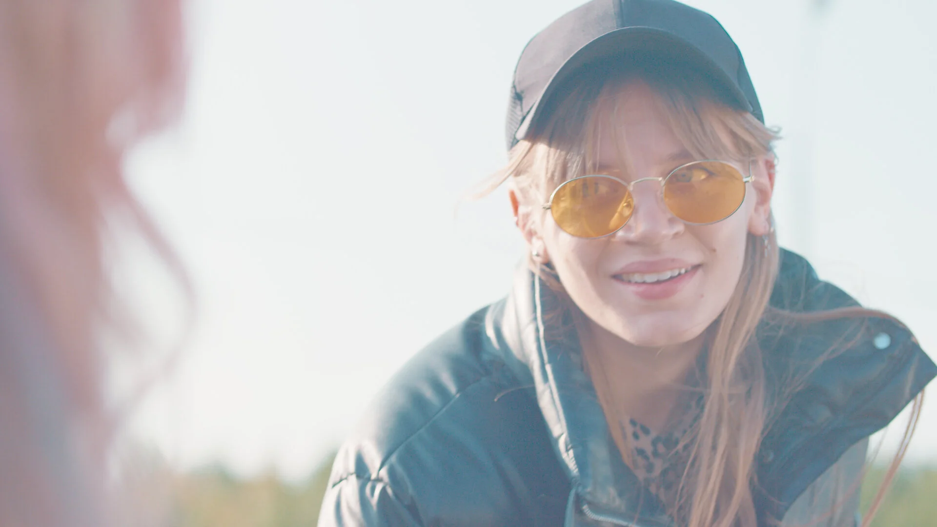 «Контакт» - кадр 9