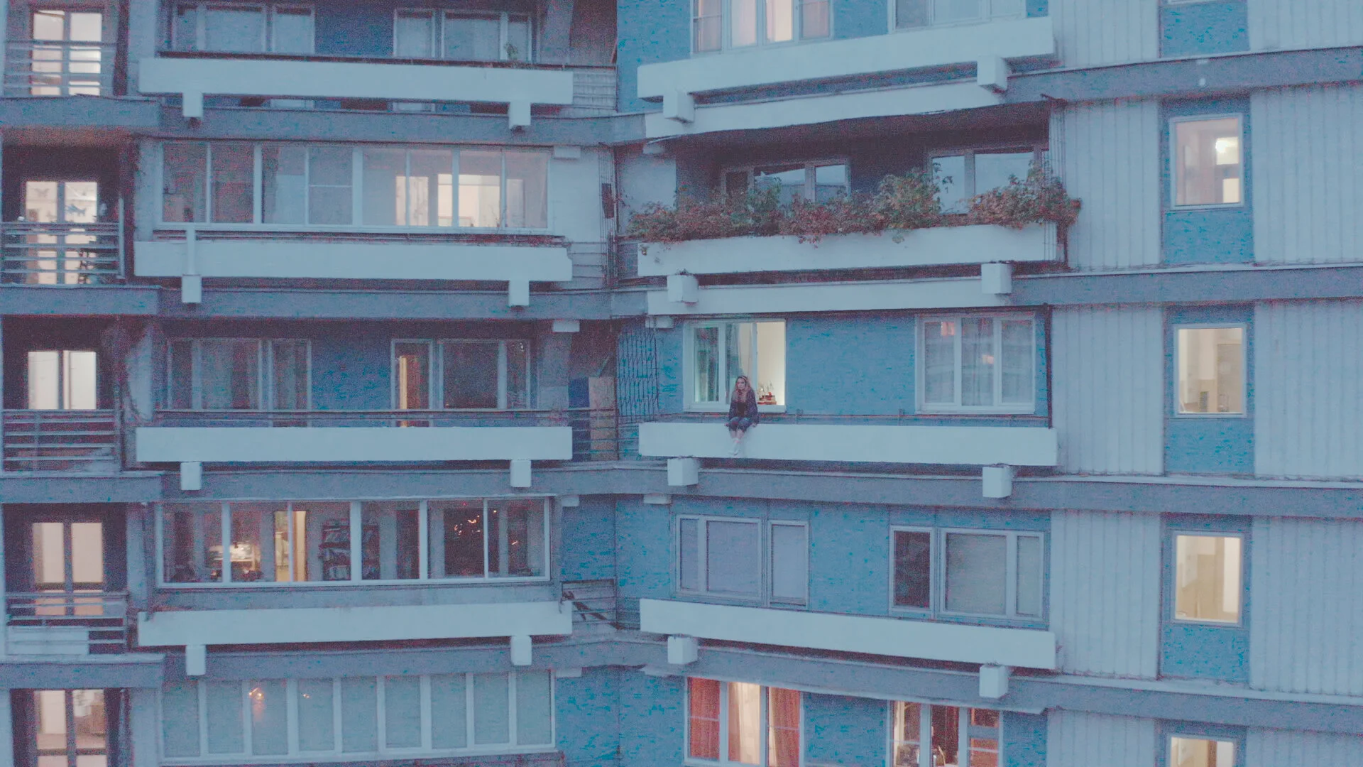 «Контакт» - кадр 14