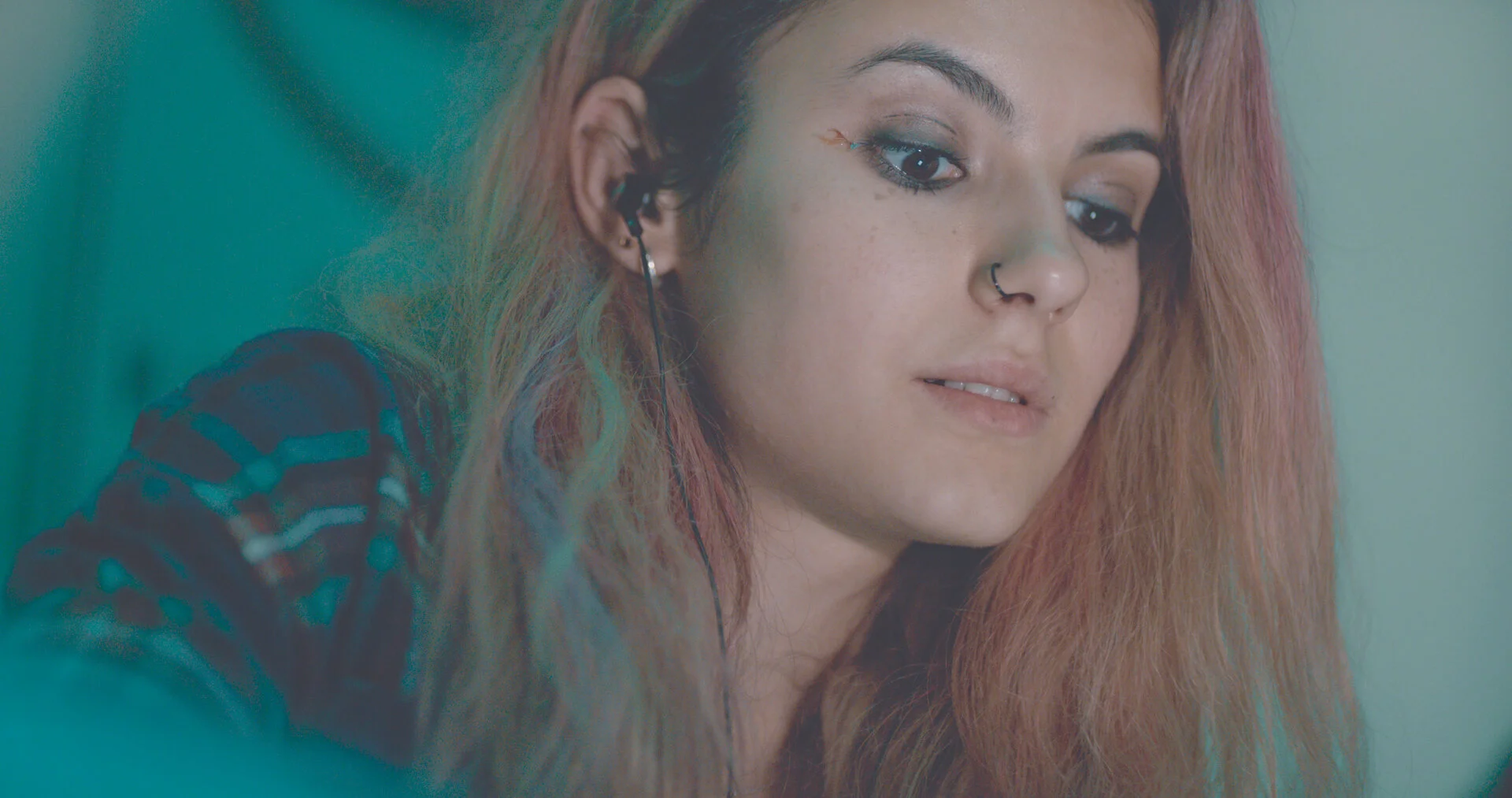 «Контакт» - кадр 13