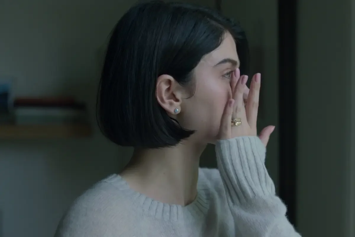 «В её глазах...» (Behind Her Eyes) — скриншот 2