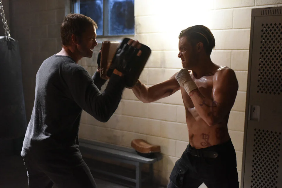 «Сумеречные охотники» (Shadowhunters: The Mortal Instruments) - кадр 1