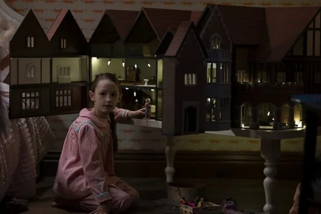 «Призраки усадьбы Блай» (The Haunting of Bly Manor) — скриншот 5