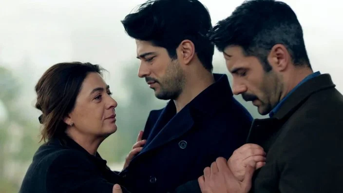 «Чёрная любовь» (Kara Sevda) - кадр 5