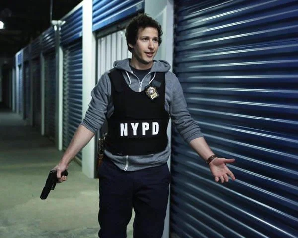«Бруклин 9-9» (Brooklyn Nine-Nine) - кадр 17