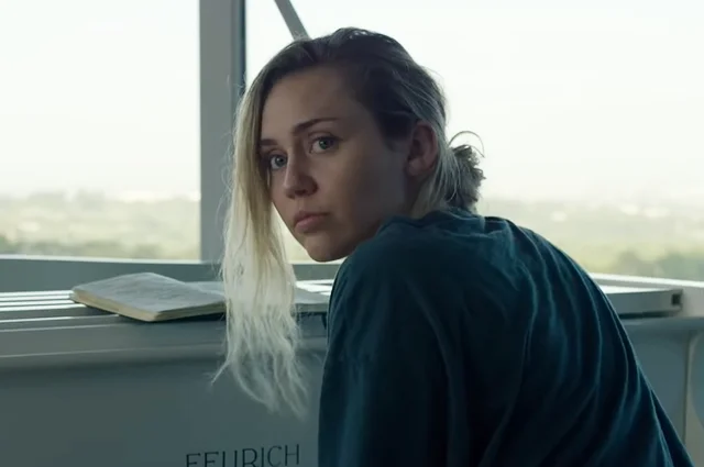 «Чёрное зеркало» (Black Mirror) - кадр 8