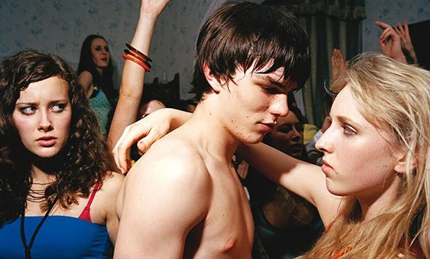 «Молокососы» (Skins) - кадр 6
