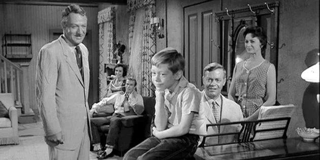 «Сумеречная зона» (The Twilight Zone) - кадр 4
