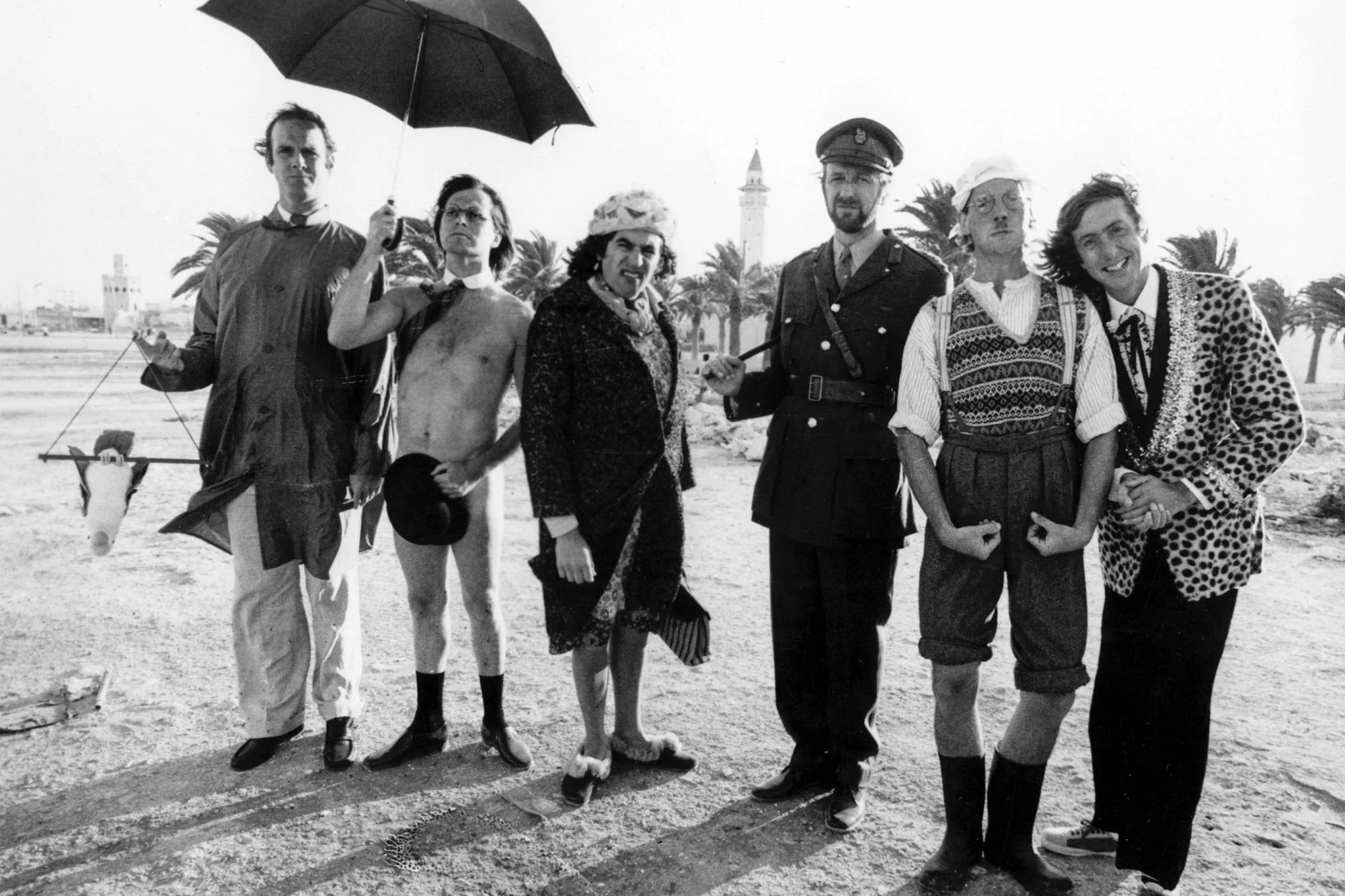 «Летающий цирк Монти Пайтона» (Monty Python’s Flying Circus) - кадр 2