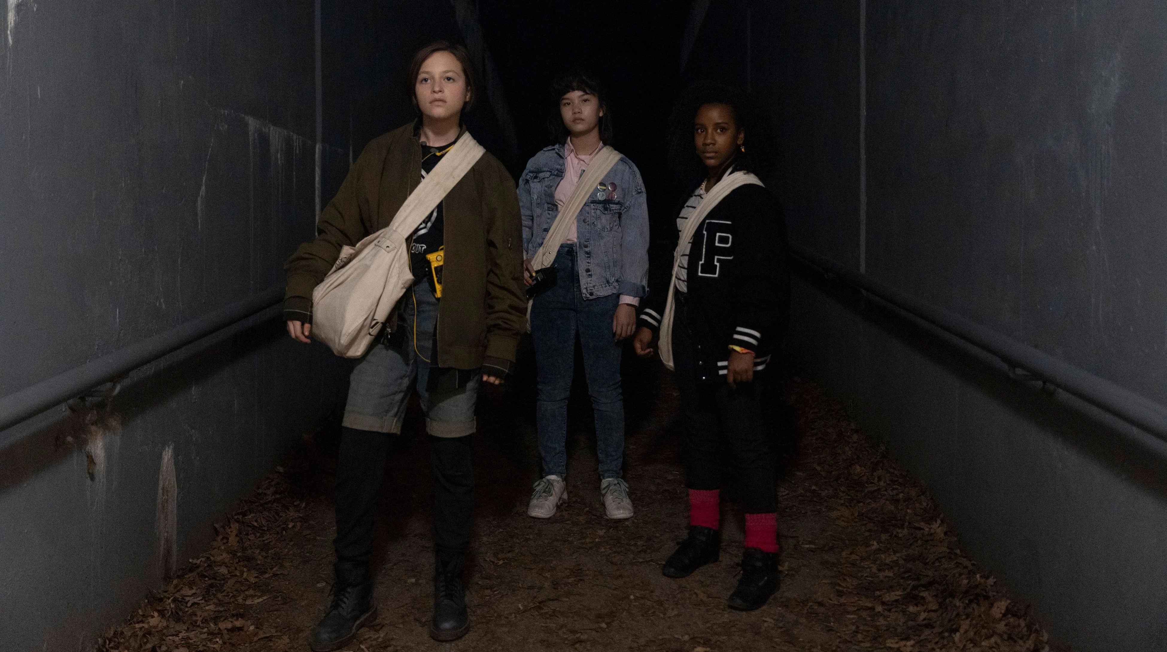 «Газетчицы» (Paper Girls) - кадр 1