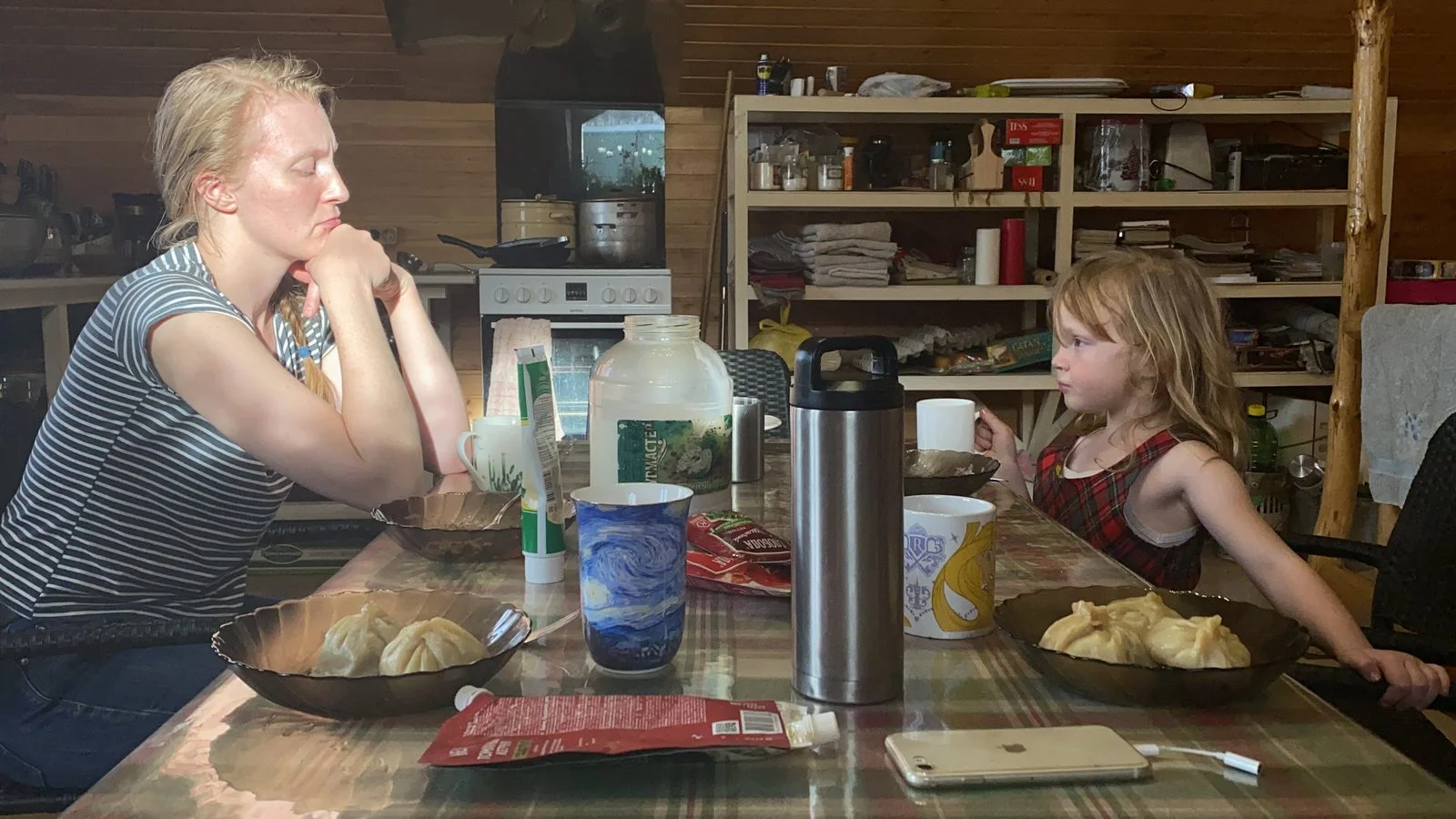 «Земля больших возможностей» (The Land of Great Opportunities) - кадр 4