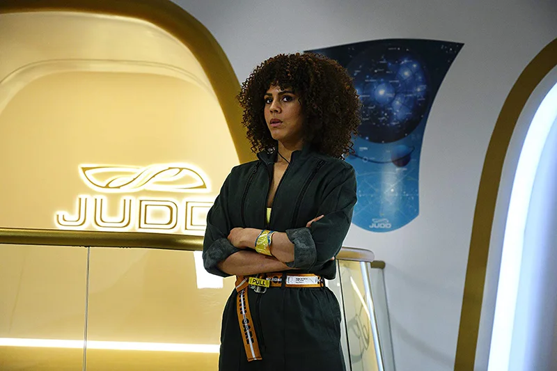 «5-я авеню» / «Авеню 5» (Avenue 5) - кадр 3