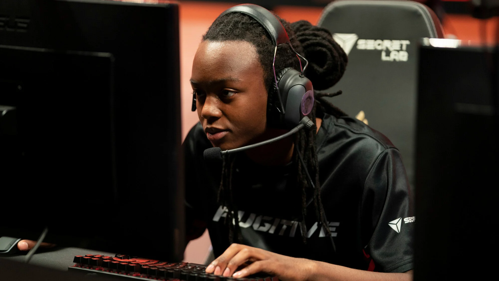 «Игроки» (Players) - кадр 2