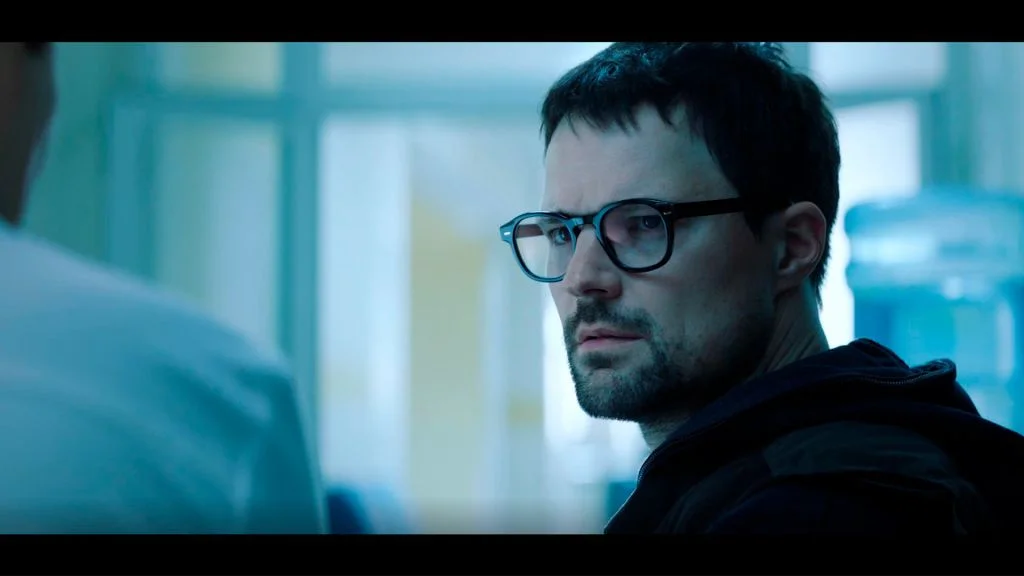 «13 клиническая» - кадр 8